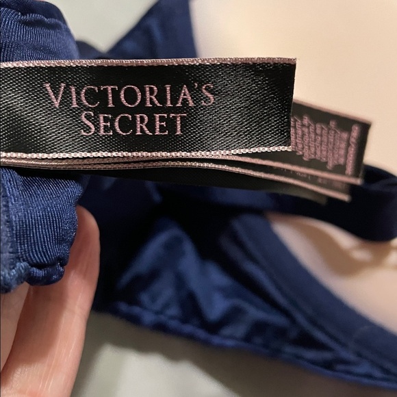 Victoria's Secret Very Sexy Push-Up Rhinestone Straps Midnight Blue Bra 36F (3D) - Picture 2 of 10
